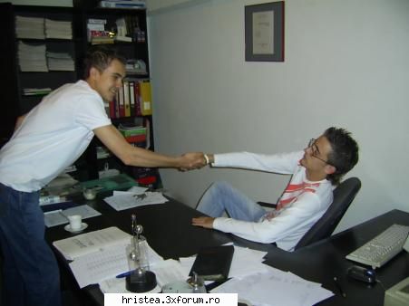 HAi sa te vdm .. - plateam salarii la angajati - POze